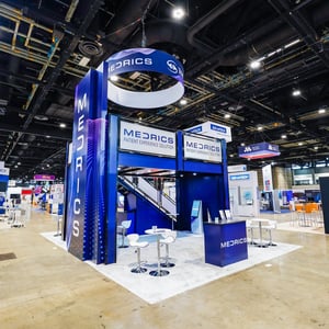 20x30 exhibit for Medrics at 2023 HIMSS
